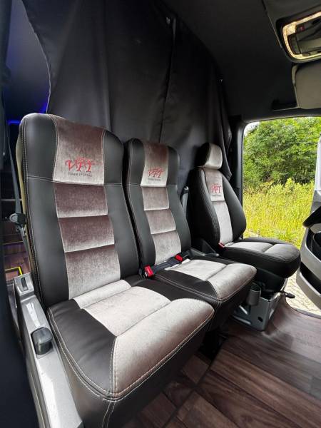 Carro 25 I/M.BENZ 417 JI